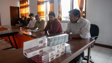 Photo of YLKI Humbahas Minta Bea Cukai Sibolga Tegas untuk Memberantas Peredaran Rokok Ilegal