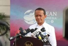 Photo of Menteri Bahlil Beberkan Kondisi Terbaru Menko Luhut: Masih di RS