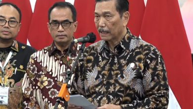 Photo of Luhut: Saya Tak Akan Pernah Mundur dari Pak Jokowi, Saya Tetap Loyal