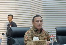 Photo of Firli Bahuri Minta Polda Metro Tunda Pemeriksaan, Kirim Surat ke Kapolri dan Mahfud MD