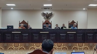 Photo of Putusan Etik Bisa Batalkan Putusan MK soal Syarat Usia Capres-cawapres? Ini Kata Jimly