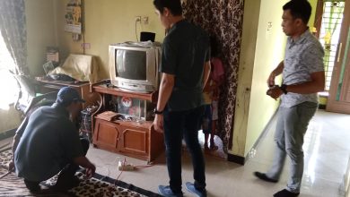Photo of Sandal Pelaku Pencuri Handphone Tertinggal di Rumah Korban