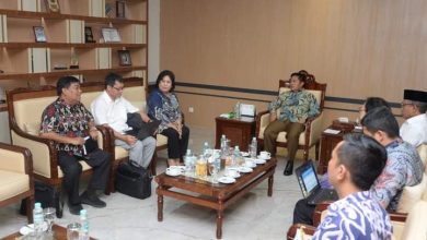 Photo of Bertemu Pj. Gubernur Sumut, Bupati Karo Diminta Fokus Pada Peningkatan Pelayanan Masyarakat