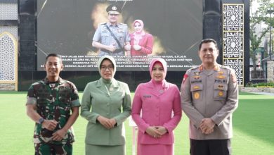 Photo of Kodam IM Gelar Acara Pelepasan Irjen Pol (Purn) Drs. Achmad Haydar Baaqil Assegaf, S.H., M.M., Beserta Isteri
