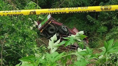Photo of Hindari Tabrakan, Truk Pengangkut Gas Elpiji Masuk Jurang Sedalam 20 Meter