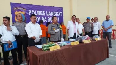 Photo of Polres Langkat Tangkap Lima Pembawa Sabu-sabu