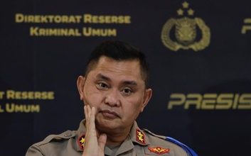 Photo of Fadil Imran Tantang Aiman Ungkap Polisi Tak Netral: Siapa Orangnya?