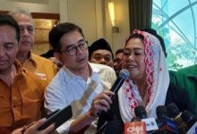 Photo of Yenny Wahid Buka Suara soal Isu Jokowi Buntuti Kampanye Ganjar
