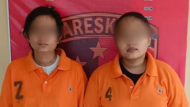 Photo of Curi Motor Warga, 2 Wanita di Sergai Ditangkap