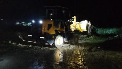 Photo of Longsor Tutupi Jalan di Taput, Lalulintas 2 Arah Sempat Macet Panjang
