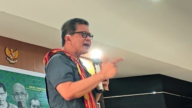 Photo of Rocky Gerung Sebut 99 Persen Rezim Jokowi Menang: Saya Inginkan Pemilu Batal