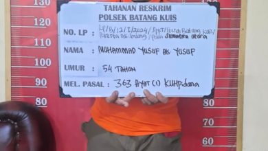 Photo of Polsek Batang Kuis Ciduk Petugas PLN ‘Palsu’ Curi Uang dan Emas