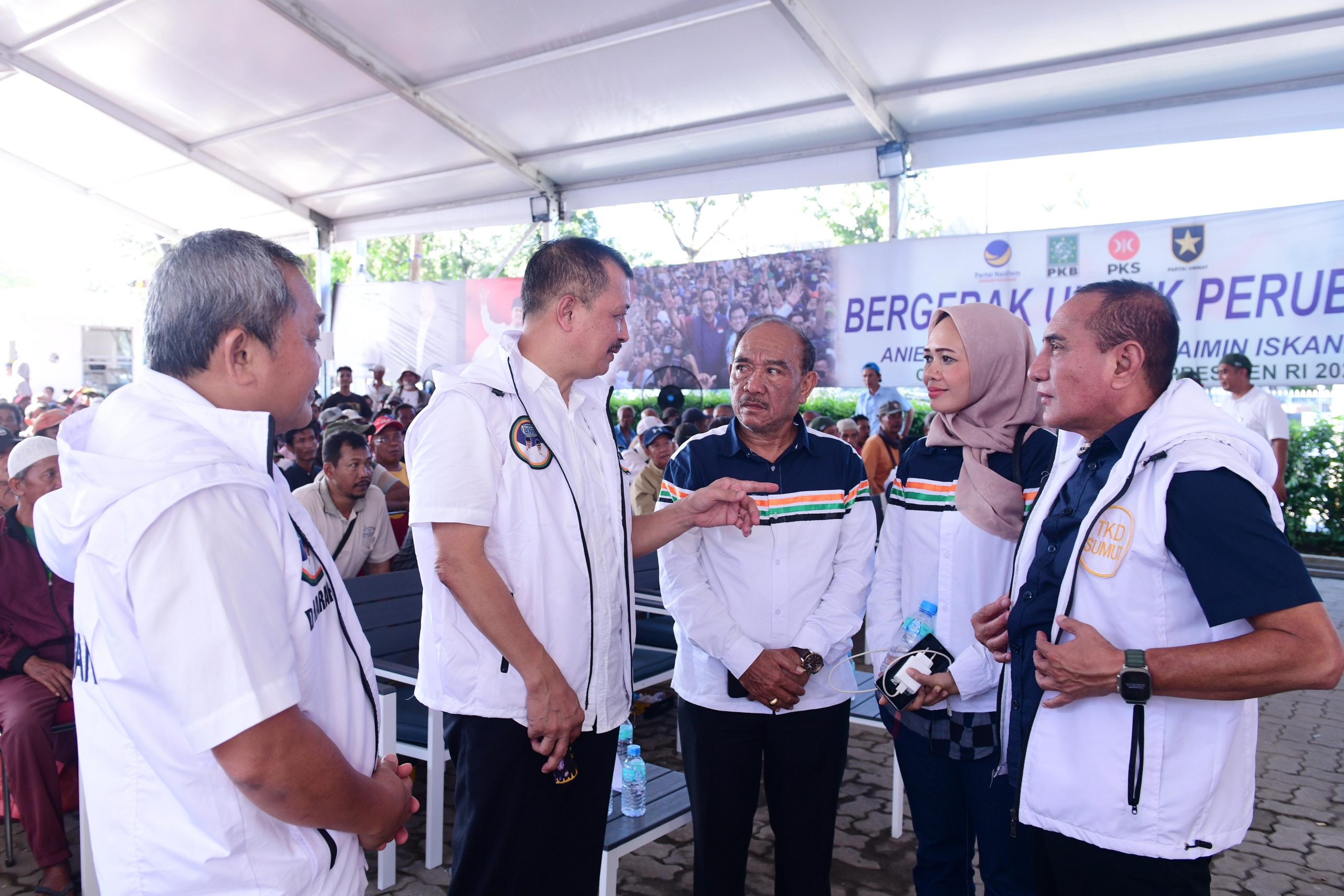 1.000 Musisi dan Abang Becak di Sumut Deklarasi Dukung AMIN Menang Pilpres 2024