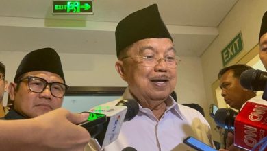 Photo of JK soal Pembelian Alutsista Bekas: 1 Pesawat Rp 1 Triliun, Pantas Nggak?
