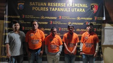 Photo of 4 Pria di Taput Curi Alat Berat Pakai Mobil Crane, Dijual Rp 36 Juta ke Medan