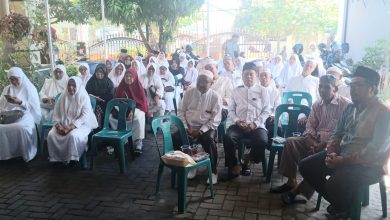 Photo of Arisan Haji Kota Tebingtinggi Jemaah Tahun 2023, Ustad Nizar Rangkuti: Harus Ada Perubahan Sepulang dari Menunaikan Ibadah Haji