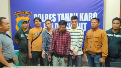 Photo of Modus Sebagai Pendata Pengunjung Bukit Gundaling dan Rampas HP Pelajar yang Sedang Camping, Tiga Pelaku Diciduk Polisi