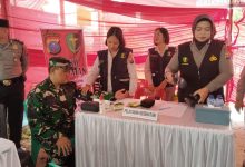 Photo of Dokkes Polda Sumut Periksa Kesehatan Petugas Hitung Pleno di Kecamatan