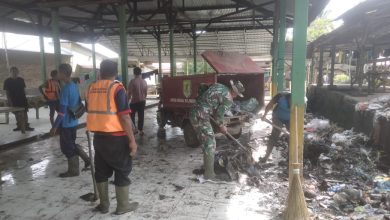 Photo of Koramil Bangun Purba Gotong Royong Bersama Warga Sungai Buaya