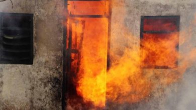 Photo of Rumah Terbakar saat Ditinggal Ortu ke Warung, 2 Balita di Simalungun Tewas