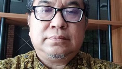 Photo of Pemerhati Sosial: Potong TPP Semua Pejabat Pemprov Sumut untuk Bayar Gaji Karyawan PSU