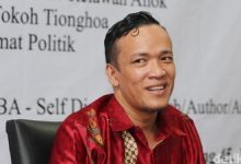 Photo of Nyaris Baku Hantam dengan Deddy Sitorus, Noel Ebenezer Buka Suara