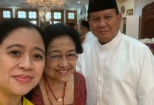 Photo of Megawati Tugaskan Puan Komunikasi dengan Prabowo