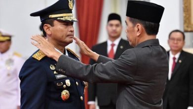 Photo of Karier Moncer Orang Dekat Jokowi, dari Hadi Tjahjanto hingga Tonny Harjono