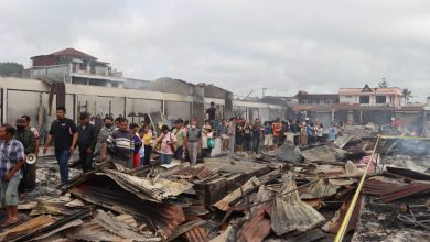 Photo of Tim Inafis Polres Lakukan Olah TKP di Pusat Pasar Tradisional Tarutung