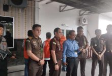 Photo of Kejari Labusel Tahan 3 Tersangka Kasus Dugaan Korupsi Pembangunan Gedung Puskesmas Aek Batu – Torgamba