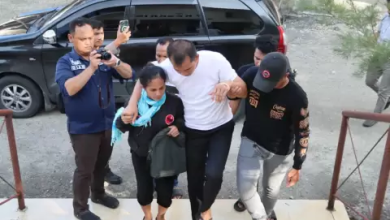 Photo of Keluar Rumah Sakit, Kepsek Penganiaya Siswa SMK di Nias Selatan Diciduk