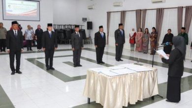 Photo of Sempat Dibatalkan, 5 Pejabat Eselon II Pemko Siantar Kembali Dilantik atas Izin Mendagri