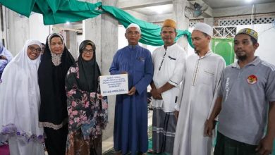 Photo of Pemko Pematangsiantar Bantu Pembangunan Masjid Al-Falah Martoba Rp 25 Juta