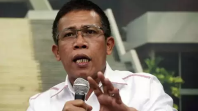 Photo of Masinton: Tidak Ada Hambatan Relasi Megawati dan Prabowo, Sama Jokowi Tutup Buku