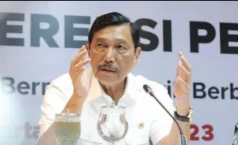 Photo of Pertalite Dihapus Pertamina Tahun Ini, Luhut Bocorkan BBM Penggantinya