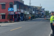 Photo of Polres Simalungun Siaga di Lintas Parapat Amankan Pengendara