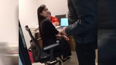 Photo of Berpakaian Serba Hitam, Sandra Dewi Penuhi Panggilan Kejagung