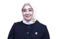 Photo of Diduga Ejek Guru Honorer Menangis saat Demo, Ketua DPRD Garut Viral