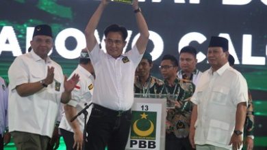 Photo of Yusril Bantah Ikut Copot Afriansyah Noor dari Sekjen PBB