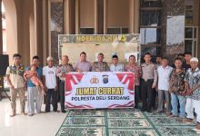 Photo of Jumat Curhat Polresta Deli Serdang Bangun Situasi Kamtibmas