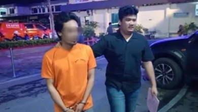 Photo of Oknum Jukir Main Judi Online Gunakan Mesin e-Parking Ditangkap Polrestabes Medan