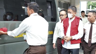 Photo of Bambang Pardede Sempat Dicopot-Gugat Edy ke PTUN Hingga jadi Tersangka Korupsi