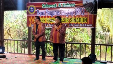 Photo of Mamre GBKP Klasis Sinabun Adakan RPL di Villa Bukit Buluh Awar, Edy Suranta Bukit: Tingkatkan Kwalitas dan Tetap Dukung Program Pemerintah