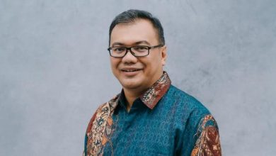 Photo of Asriludin Tambunan, Satu-satunya Dokter Spesialis yang Menerima Penghargaan Satyalancana Aditya Karya Mahatva Yodha