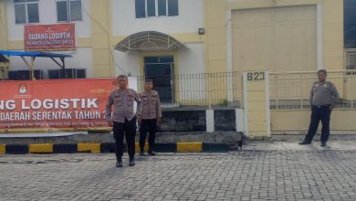 Photo of Gudang Logistik KPU Deli Serdang Dijaga Ketat Polisi
