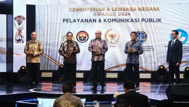 Photo of Kementerian ATR/BPN Terima Penghargaan Pelayanan dan Komunikasi Publik dari iNews TV