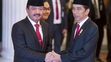 Photo of Jokowi Copot Budi Gunawan dari Jabatan Kepala Badan Intelijen Negara