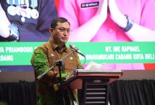 Photo of Pj Sekda Deli Serdang: Natal Mengajarkan Saling Mencintai, Hidup Rukun & Bersatu