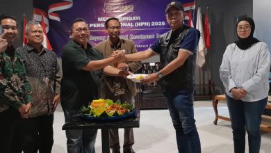 Photo of Peringati HPN 2025, Ketua Umum SMSI Ajak Masyarakat Pers Bersatu dan Kembali Pada Jati Pers Indonesia