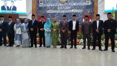 Photo of DPRD Deli Serdang Sahkan dr. H. Asri Ludin Tambunan dan Lom Lom Suwondo Bupati dan Wakil Bupati Deli Serdang Priode 2025-2030